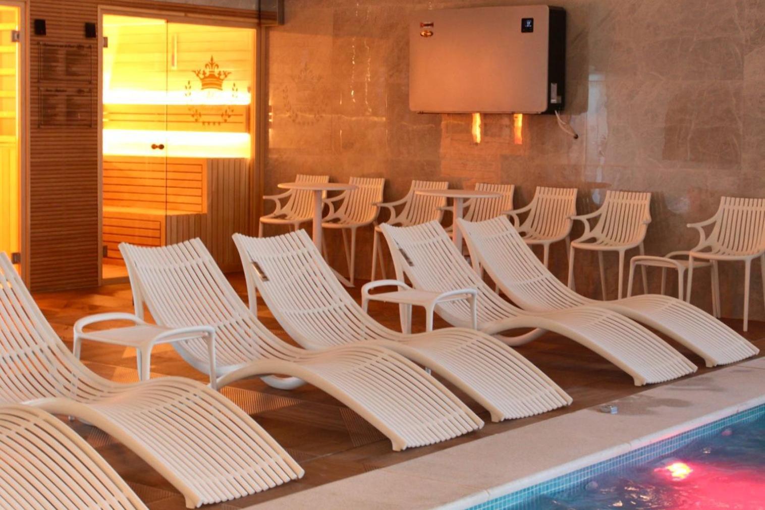 Hotel Astoria 4* Hunedoara