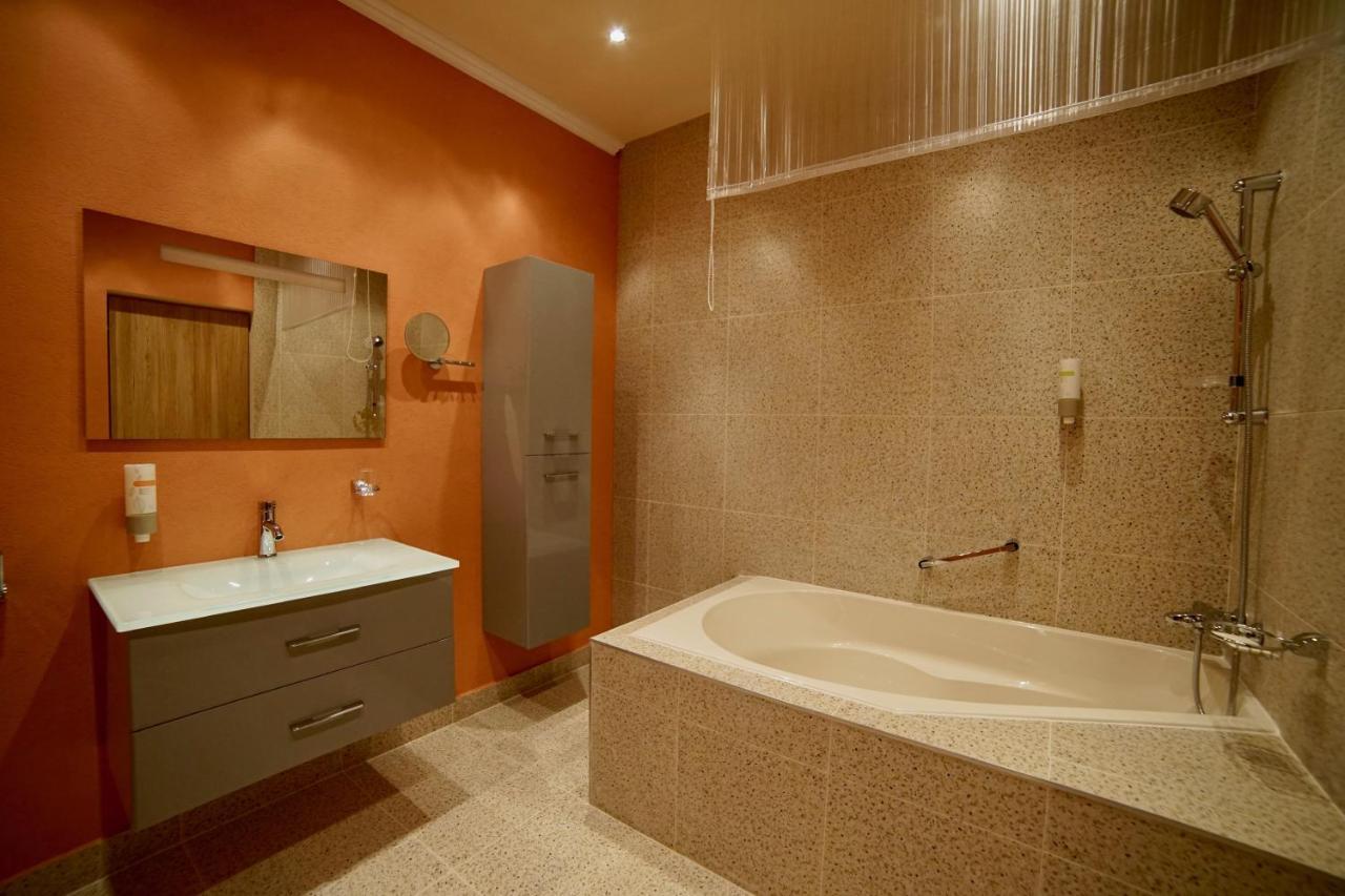 Hotel Astoria 4* Hunedoara